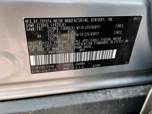 Used 2021 Toyota RAV4 XLE w/ Convenience Package AWD/4WD image 35
