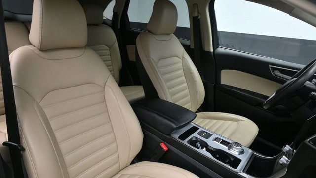 Used 2022 Ford Edge SEL AWD/4WD image 15