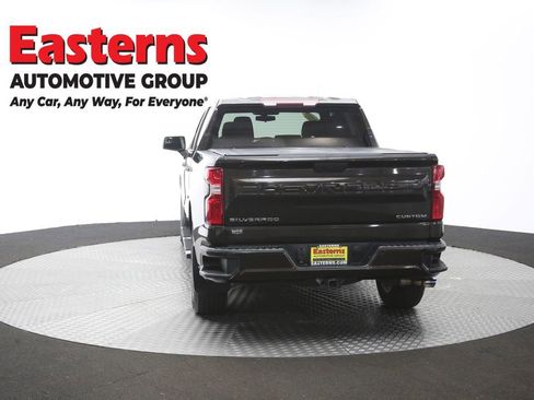 Used 2020 Chevrolet Silverado 1500 Custom w/ Custom Value Package AWD/4WD image 36