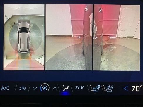 New 2026 Chevrolet Traverse High Country w/ LPO, Floor Liner Package image 17