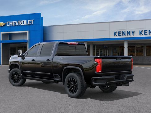 New 2026 Chevrolet Silverado 2500 High Country w/ Midnight Edition AWD/4WD image 3