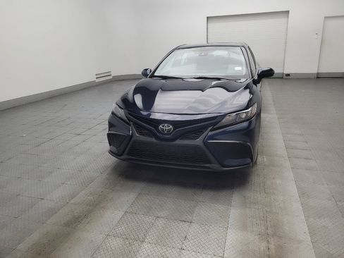 Used 2021 Toyota Camry SE FWD image 15