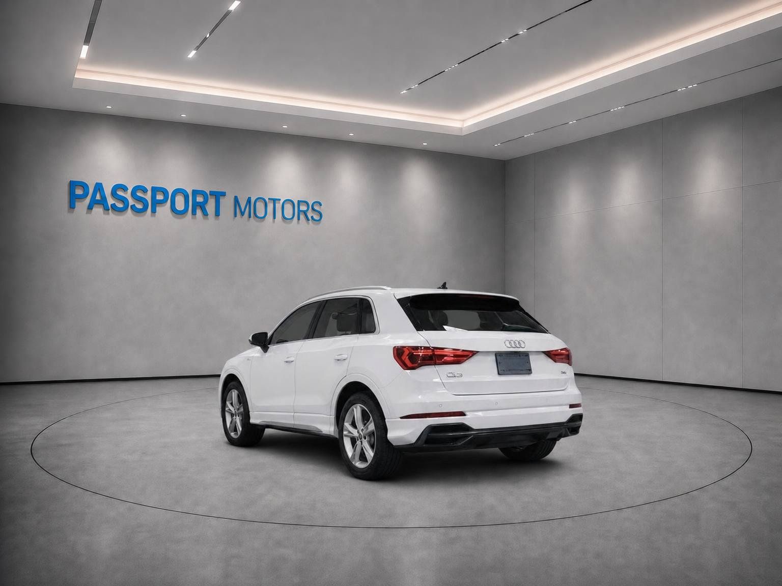 Used 2024 Audi Q3 2.0T Premium Plus AWD/4WD image 3
