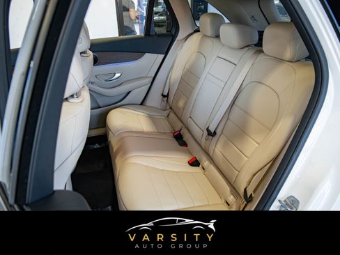 Used 2021 Mercedes-Benz GLC 300 4MATIC image 14