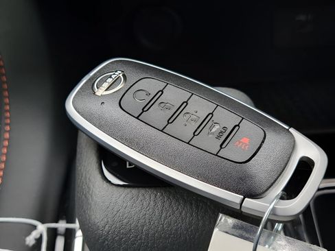 Used 2025 Nissan Pathfinder Rock Creek AWD/4WD image 28