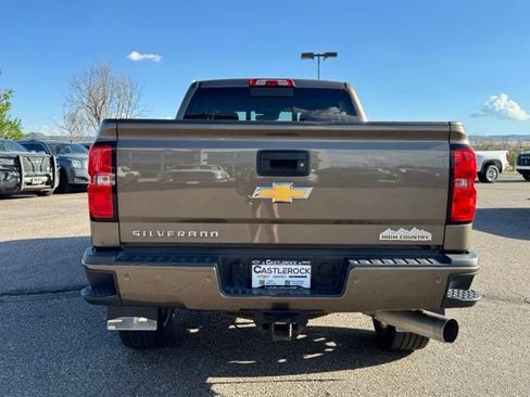 Used 2015 Chevrolet Silverado 2500 High Country w/ Duramax Plus Package AWD/4WD image 4