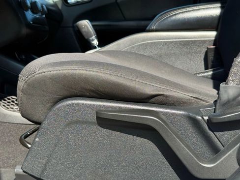 Used 2016 Dodge Journey SXT image 19