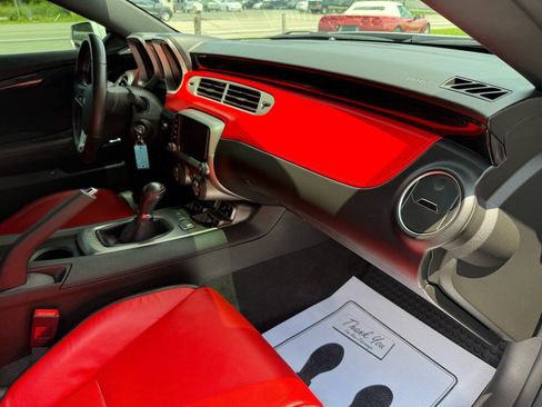 Used 2015 Chevrolet Camaro SS w/ Commemorative Special Edition RWD image 53