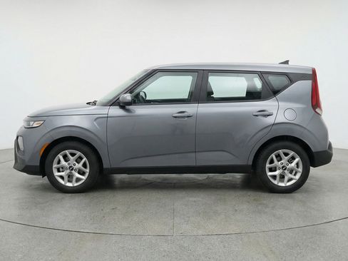 Used 2025 Kia Soul LX w/ LX Technology Package image 5