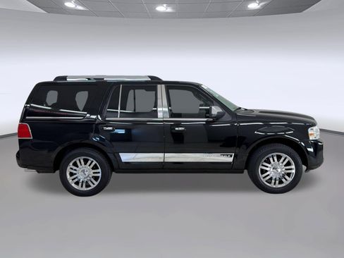 Used 2007 Lincoln Navigator 2WD image 8