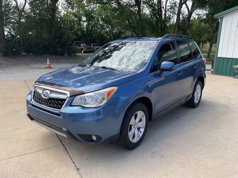 Used 2015 Subaru Forester 2.5i Limited AWD/4WD image 5