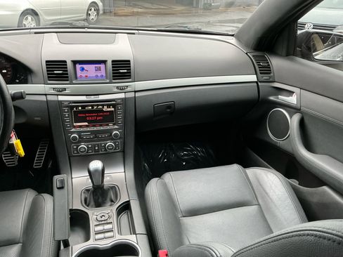 Used 2009 Pontiac G8 GXP image 16