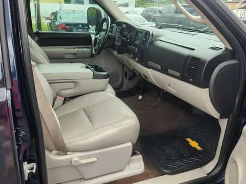 Used 2008 Chevrolet Silverado 1500 LT w/ Power Pack Plus AWD/4WD image 18