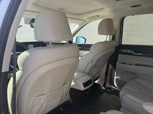 Used 2021 Hyundai Palisade Calligraphy image 26