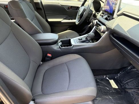 Certified 2024 Toyota RAV4 LE AWD/4WD image 16