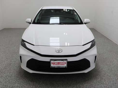Used 2025 Toyota Camry LE FWD image 3