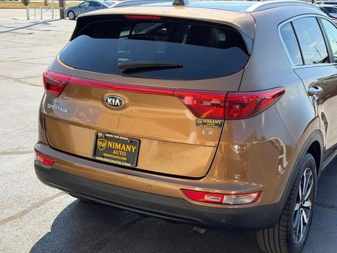 Used 2017 Kia Sportage EX w/ EX Technology Package FWD image 54