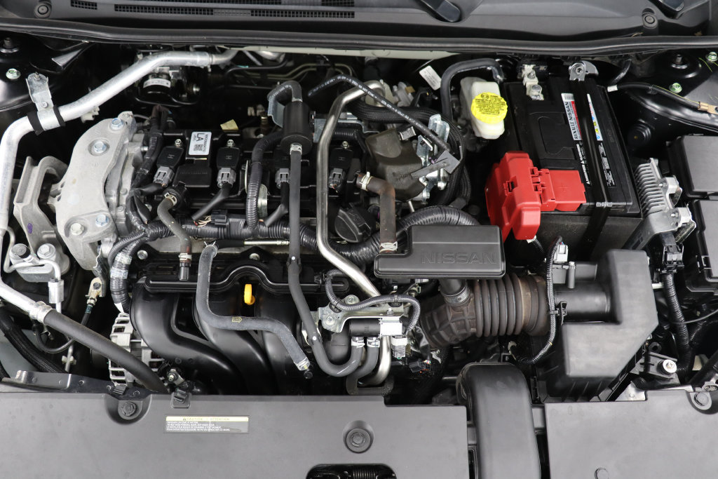 Used 2024 Nissan Sentra SV FWD image 9