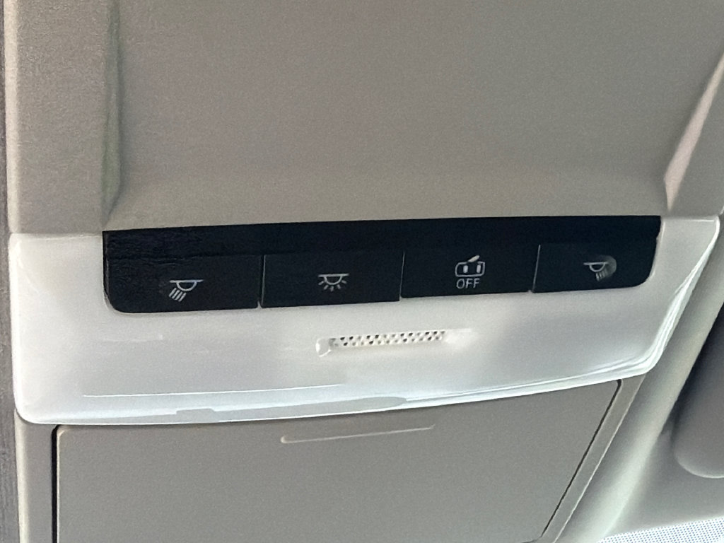 Used 2020 Nissan Sentra SV w/ Trunk Package FWD image 29