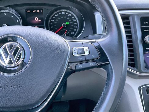 Used 2019 Volkswagen Atlas SE image 24