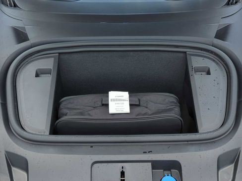 Used 2025 Porsche Taycan 4S image 14