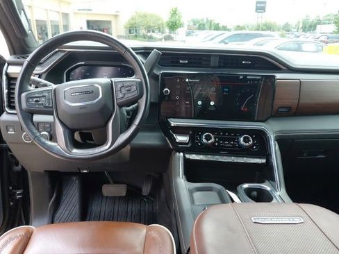 Used 2025 GMC Sierra 2500 Denali Ultimate w/ Max Trailering Package AWD/4WD image 29