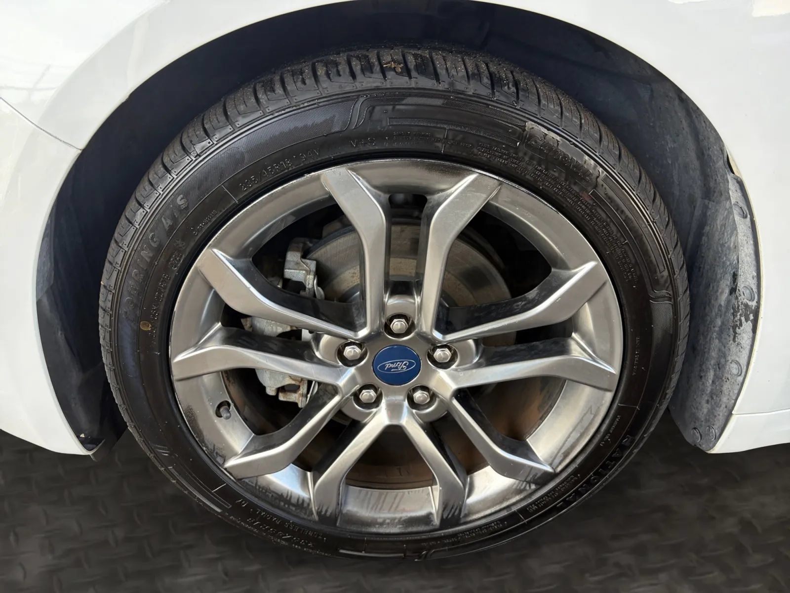 Used 2020 Ford Fusion SEL FWD image 36