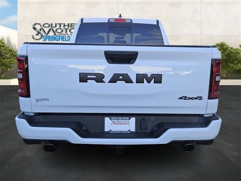New 2026 RAM 1500 Express AWD/4WD image 4