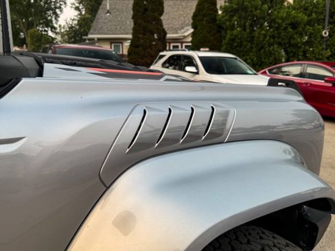 Used 2024 Ford Bronco Raptor AWD/4WD image 11
