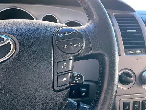 Used 2012 Toyota Sequoia Platinum image 11