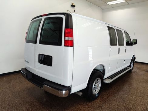 Used 2025 Chevrolet Express 2500 w/ Driver Convenience Package RWD image 6