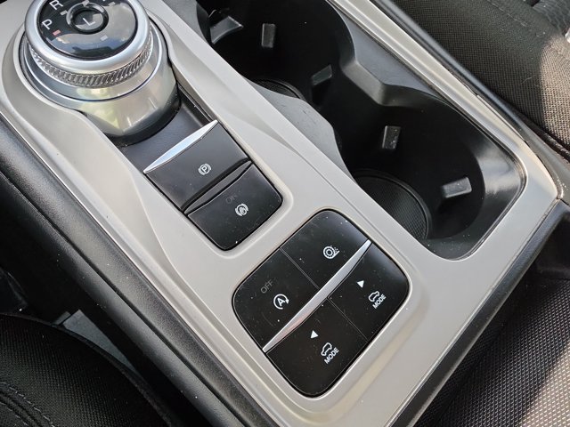 Certified 2023 Ford Explorer XLT RWD image 31