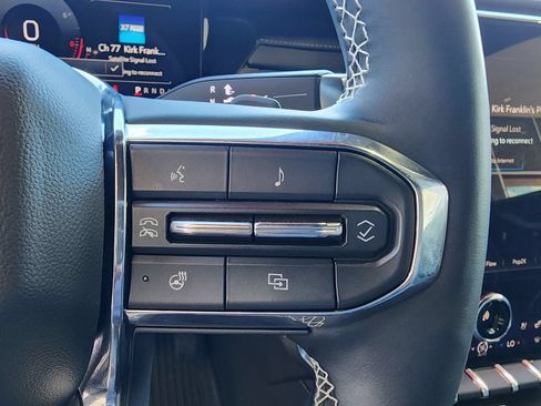 Used 2024 GMC Acadia Denali w/ Super Cruise Package FWD image 22