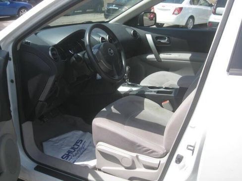 Used 2014 Nissan Rogue S AWD/4WD image 13