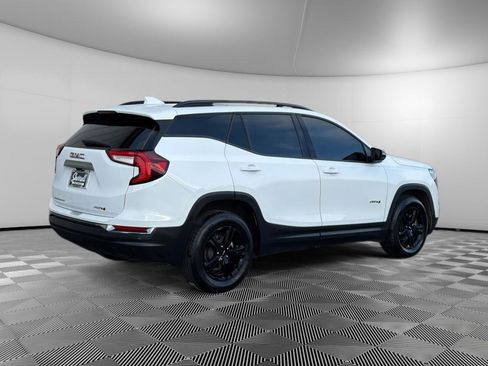 Used 2022 GMC Terrain AT4 w/ Infotainment Package II image 4