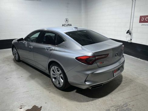 Used 2023 Acura TLX w/ Technology Package image 4