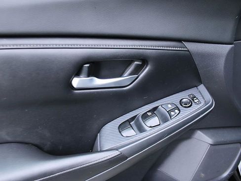 Used 2021 Nissan Sentra S image 8