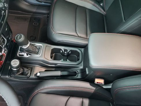 New 2026 Jeep Gladiator Rubicon AWD/4WD image 19