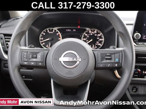 Used 2024 Nissan Rogue SV AWD/4WD image 29
