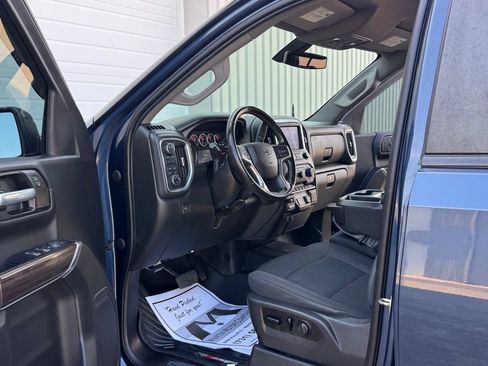 Used 2021 Chevrolet Silverado 1500 RST AWD/4WD image 2