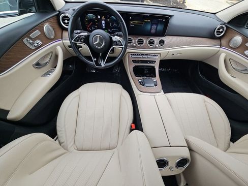 Used 2023 Mercedes-Benz E 450 4MATIC Sedan image 14