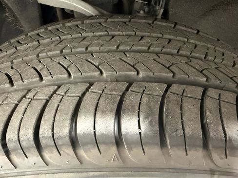 Used 2022 GMC Yukon XL Denali image 55