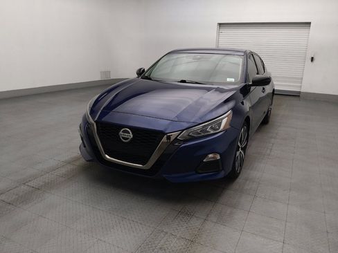 Used 2020 Nissan Altima 2.5 SR FWD image 15