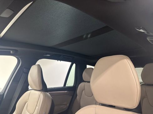 New 2026 Volvo XC90 T8 Ultra w/ Protection Package Premier AWD/4WD image 16