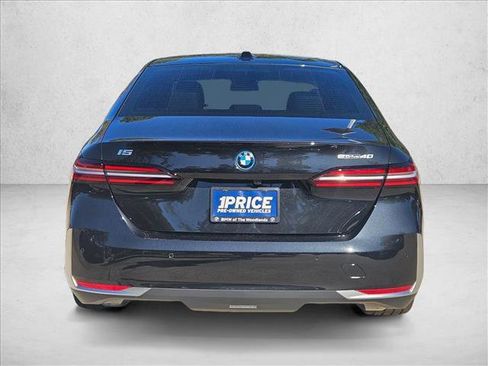 Certified 2025 BMW i5 eDrive40i w/ Premium Package image 6