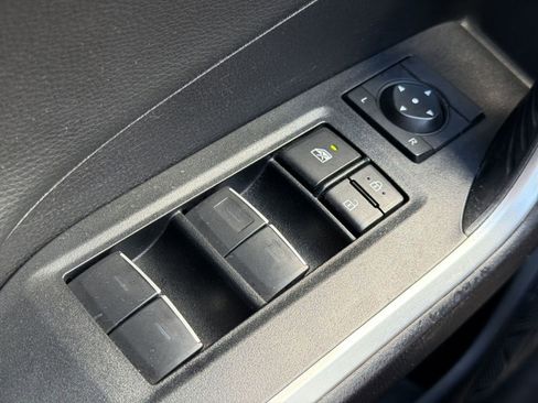 Certified 2022 Toyota RAV4 Limited AWD/4WD image 26