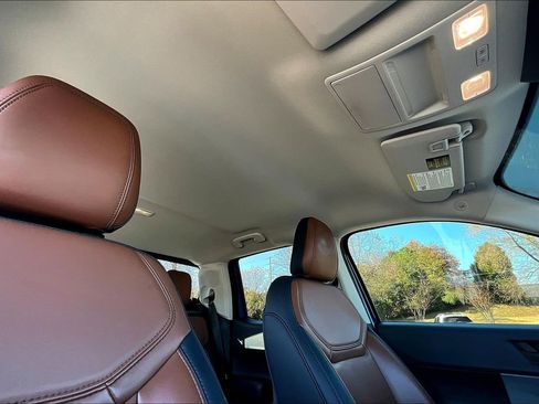 Used 2024 Ford Maverick Lariat image 22