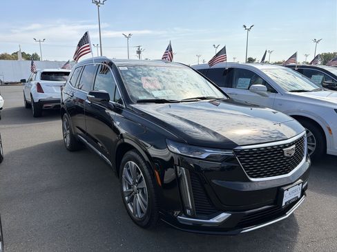 Used 2020 Cadillac XT6 Premium Luxury image 5