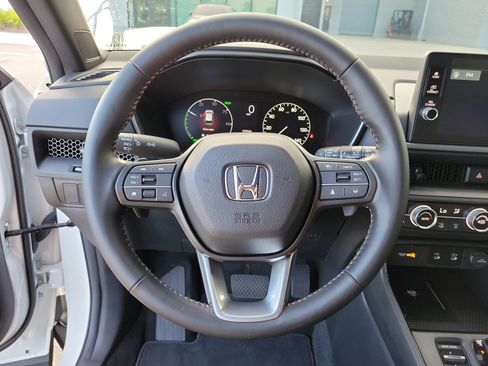 Used 2026 Honda CR-V Sport image 17