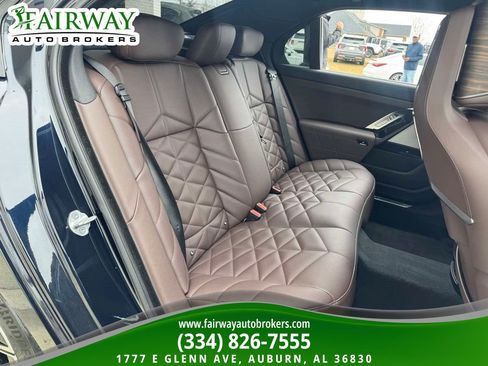 Used 2025 BMW 740i xDrive AWD/4WD image 12